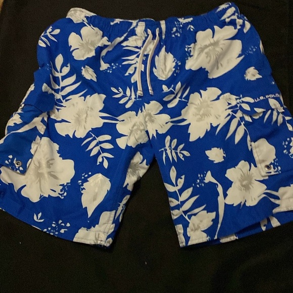 U.S. Polo Assn.MENS XXL Blue White Board Shorts with Floral Design DRAWSTRING - Picture 9 of 14